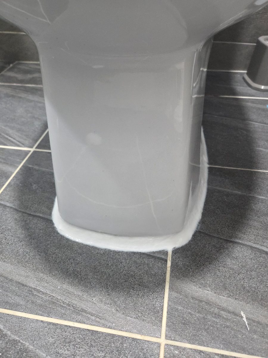 변기테두리 실리콘 재시공 후
